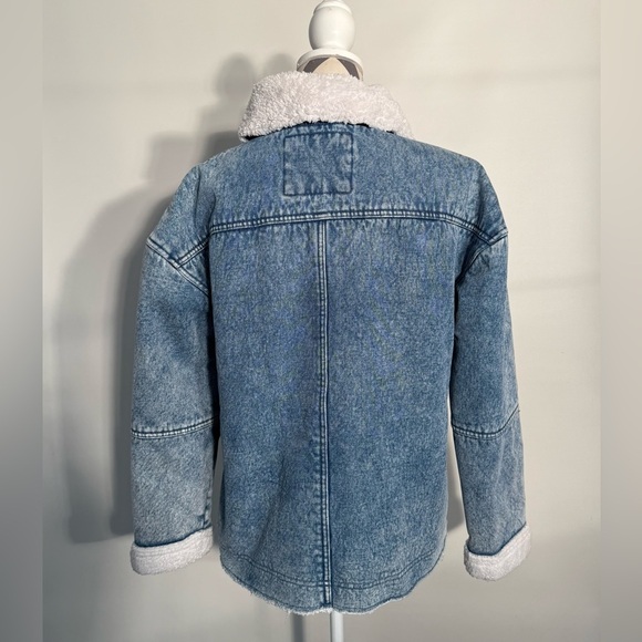Lucky Brand Stonewashed Style Faux Fur Sherpa jacket size M - Picture 3 of 8